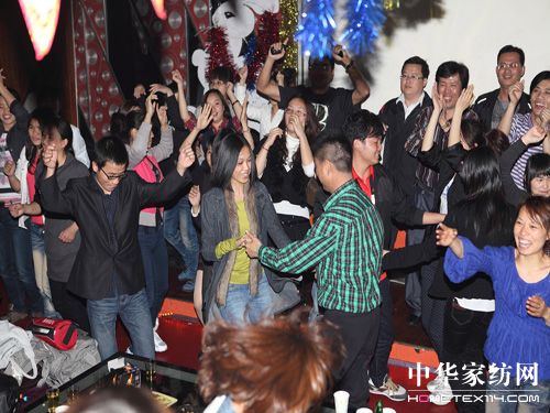 ����Ҿ�2010�ꃞ��T���C������A�M�xĻ