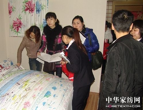 ���m����ӆ؛����s�}��^��������