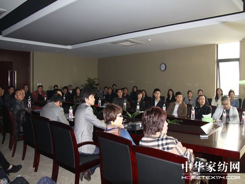 南方寢飾2011秋冬新品評審會召開