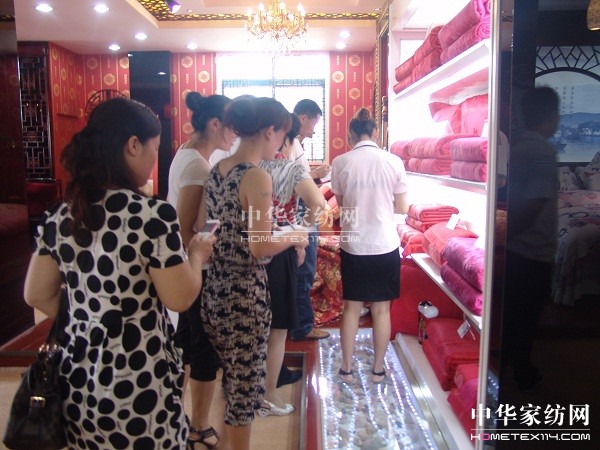 ���m�Ҽ�2011�ﶬ��Ʒӆ؛��(hu��)���M(j��n)��