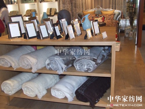 �z��•���{ ����Ҿӡ�ܛ������