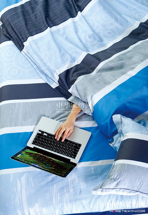 藍精靈引發(fā)埃迪蒙托“藍色風暴”