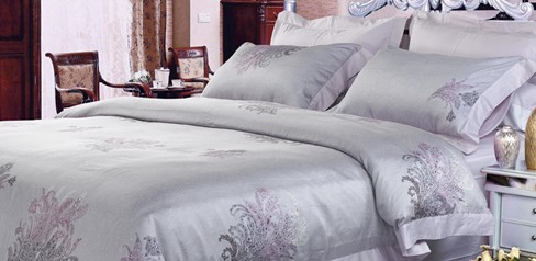 ���Z�������ഺ�ս�̎