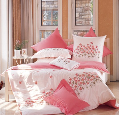 ��[�ţ��� ˇ�g�cɫ�ʵ���ײ