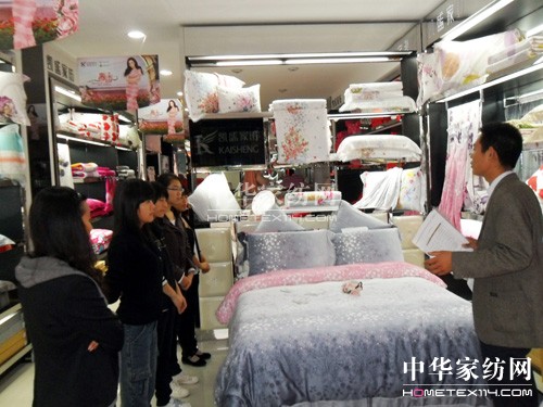 賀凱盛家紡蘭考專賣店隆重開業(yè)