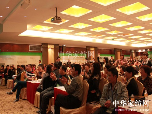 �μӉ�2012������Ʒ�l�����sҫ��