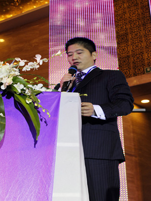 �Pʢ���{(l��n)�{(di��o)paisley��׌�����v�w