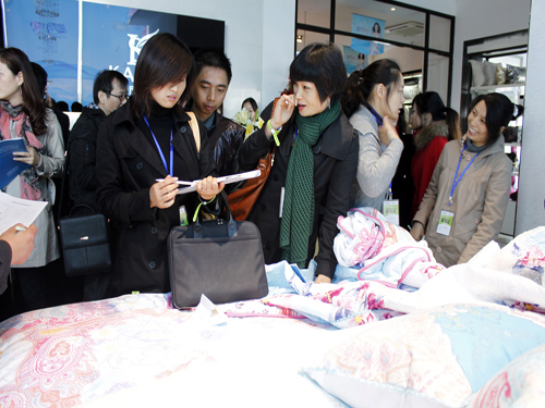 �Pʢ���{�{paisley��׌�����v�w