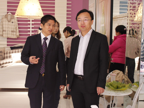 �Pʢ���{�{paisley��׌�����v�w