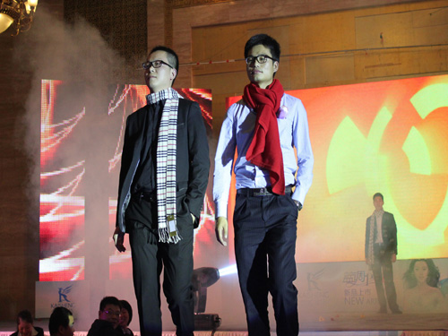 �Pʢ���{�{paisley��׌�����v�w