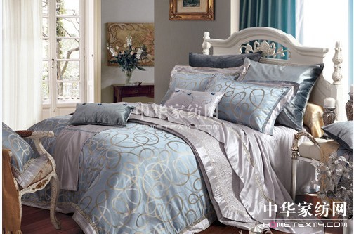 品牌家紡演繹奢華的不同路數
