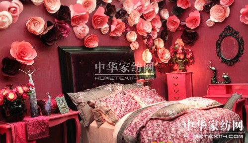 品牌家紡演繹奢華的不同路數