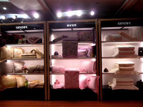 情定法拉財富峰會隆重舉行