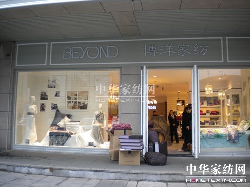 ����Ҽ���(chu��ng)��(g��)�˿͆΃r(ji��)�¸�