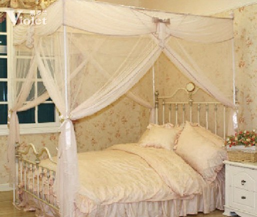 夢(mèng)里花綻放在紫羅蘭幾許深情