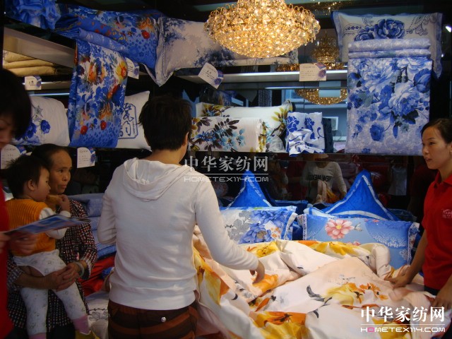 雨蘭南康二店于近日隆重開業(yè)