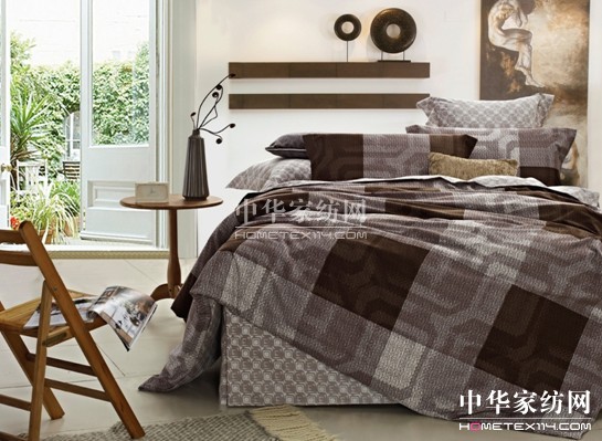 藍(lán)絲羽:單身貴族狂歡光棍節(jié)