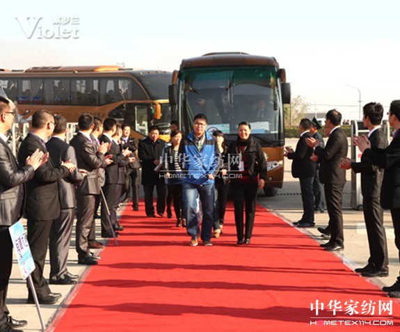 聚焦紫羅蘭2013春夏新品發布會