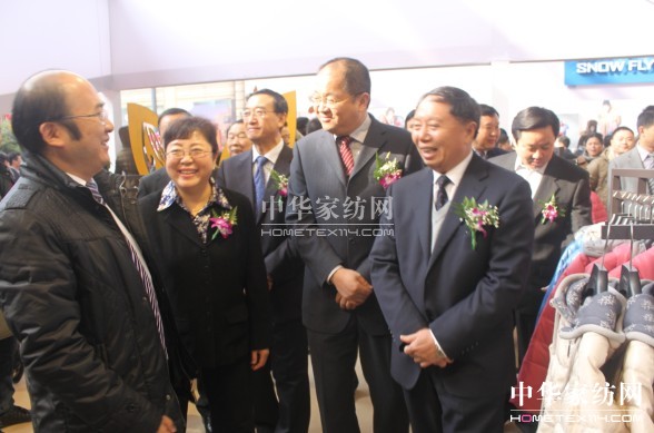 第十八屆中國國際羽絨博覽會在蕭山開幕