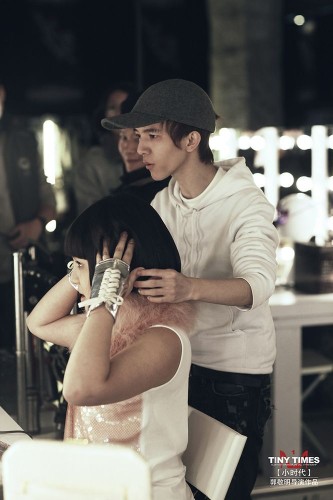 �������򡰐ۡ����������Ӱ�^������Ʊ