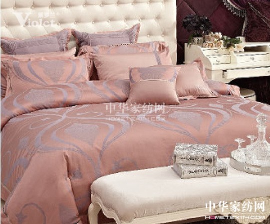 紫羅蘭家紡描繪明媚春天