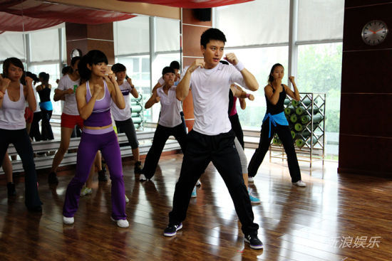 �Z������С�ɿڡ��M���u���@�ɐ�