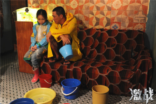 �������ع⏈���x��ܰ�ɸ�Ů���^��