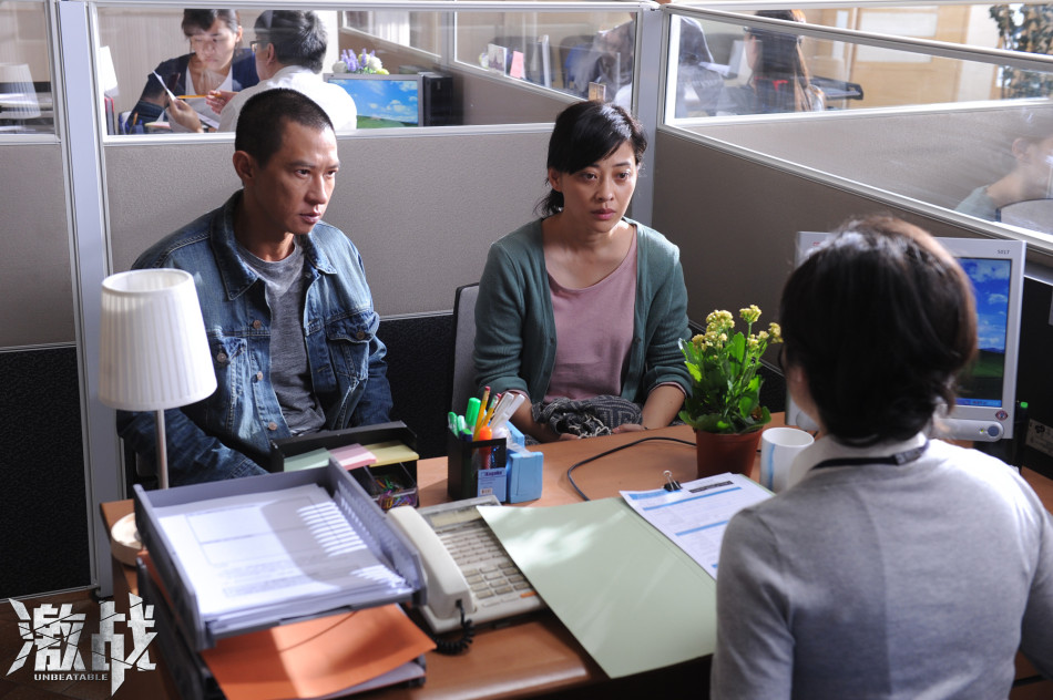 "激戰"劇照梅婷飾演命運多舛的母親