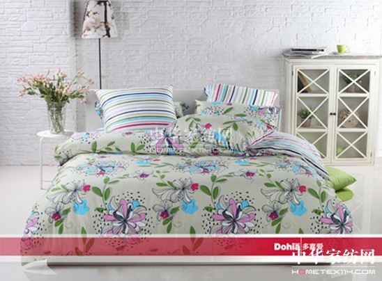 多喜愛(ài)床品:現(xiàn)代簡(jiǎn)約家居風(fēng)格賞析