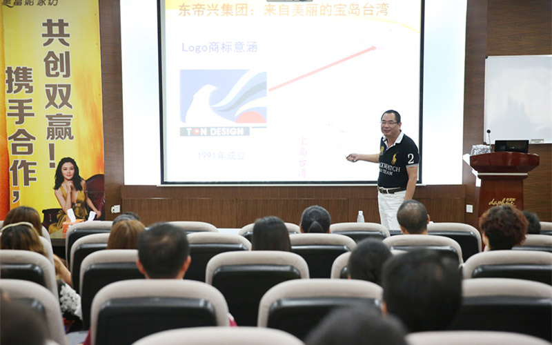 �츻�����̕�(hu��)��M�Y(ji��)��